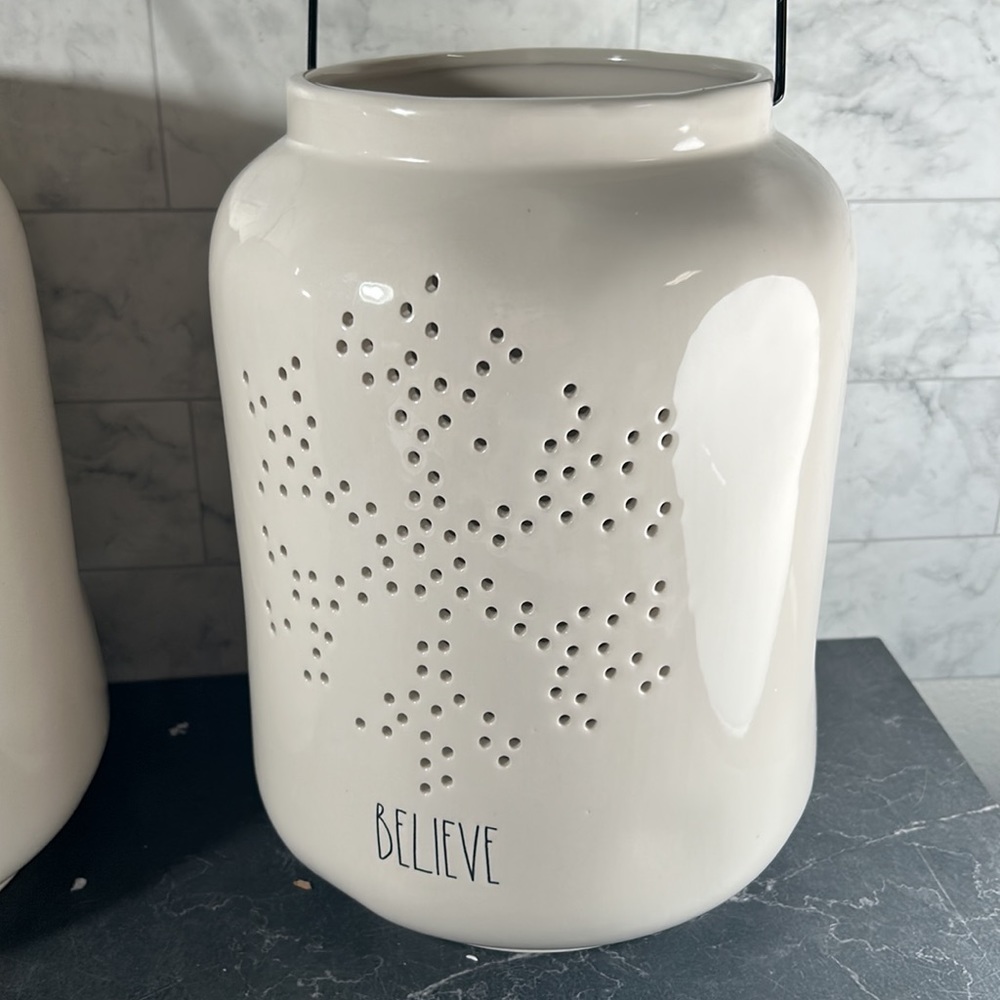 NWT never used Dunn ceramic lanterns BELIEVE